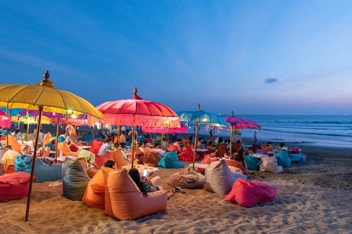 Beach-bar-Kuta-2